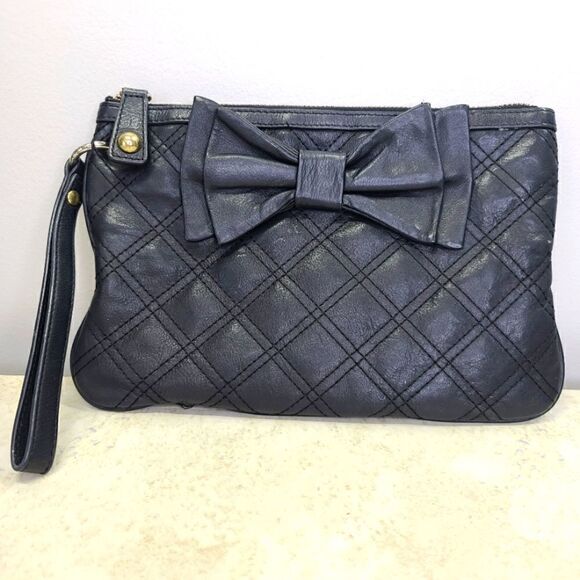Betsey Johnson Leather Clutch/Wristlet Black Quilted - Picture 1 of 10